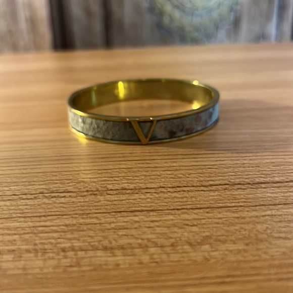 Vince Camaro Bangle Bracelet - Picture 6 of 11